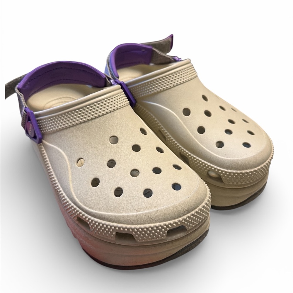 Crocs Unisex Hiker Xscape Clog M6/W8 Bone/Purple Platform Slingback Sandal - Picture 3 of 4